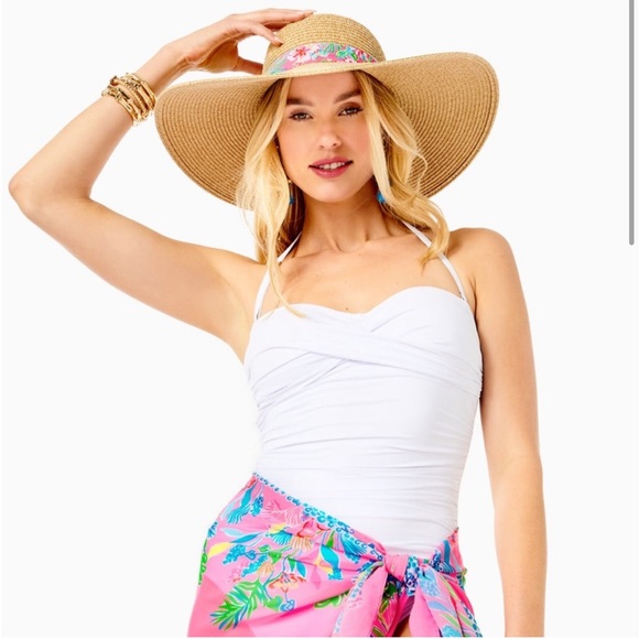 EUC Lilly Pulitzer Journey to Jungle Sun hat - Picture 1 of 5